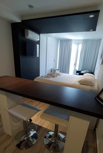 Domus Lake Resort