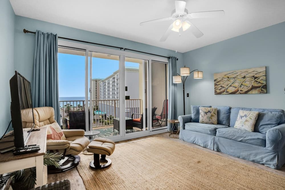 Ariel Dunes I 606