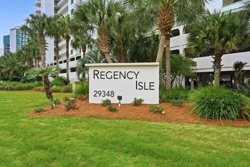 Regency Isle 503