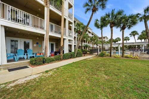 Grand Caribbean East 114