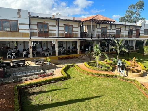hotel pliosaurio campestre