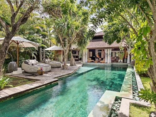 Luxury Balinese 3-bedroom Villa in Seminyak - A Popular Choice!