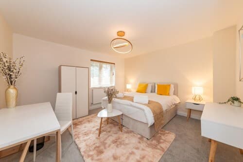 Modern 2bedroom Flat Freeparking