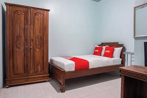 Hotel O Guest House Riharti Syariah