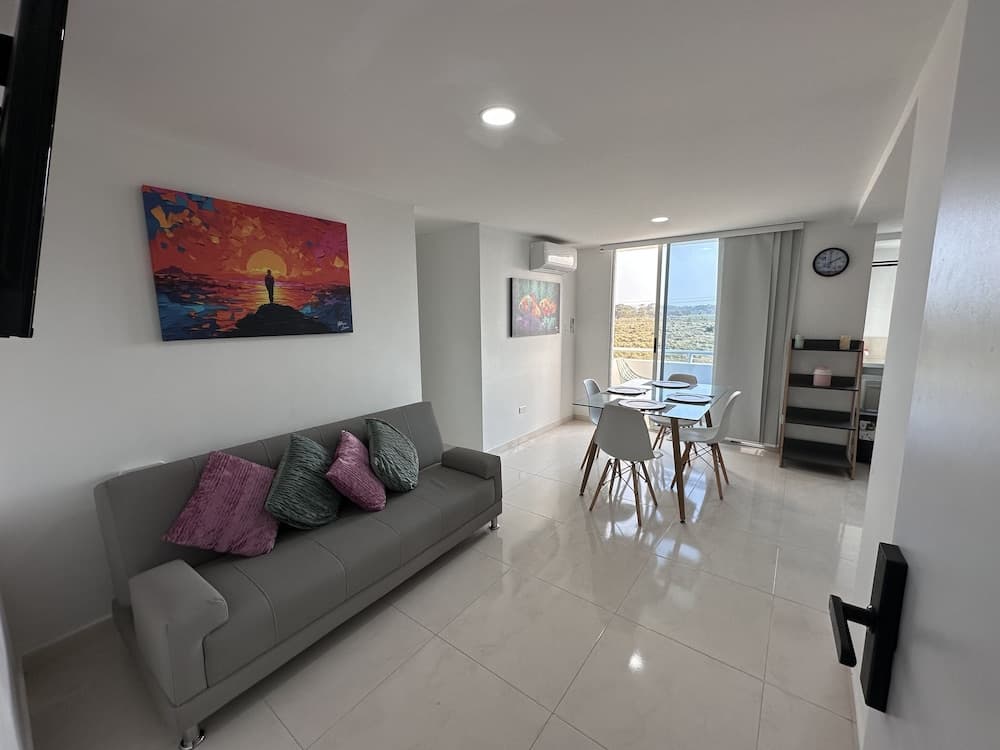 Mirador del Lago by Olamar Living