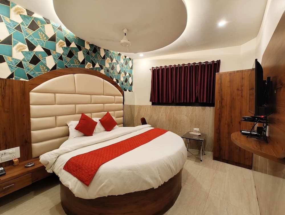 Hotel Dream Palace Residency