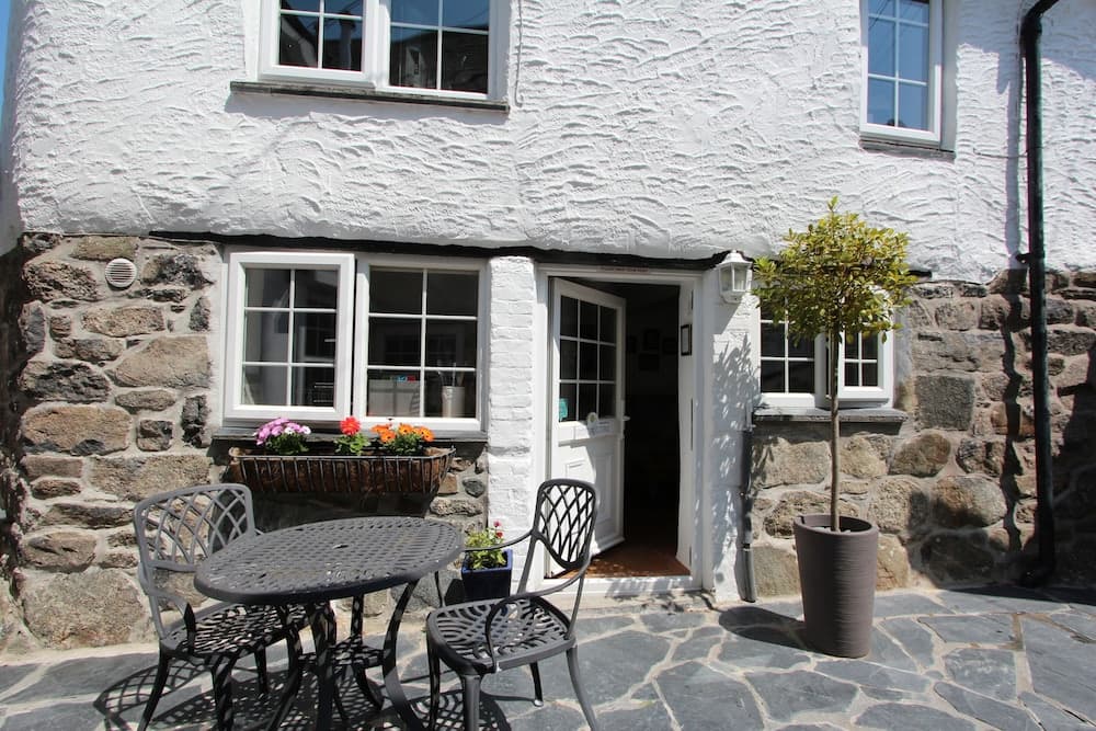 Ginentonic Cottage