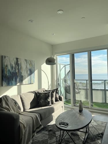 Adastay Suites Toronto