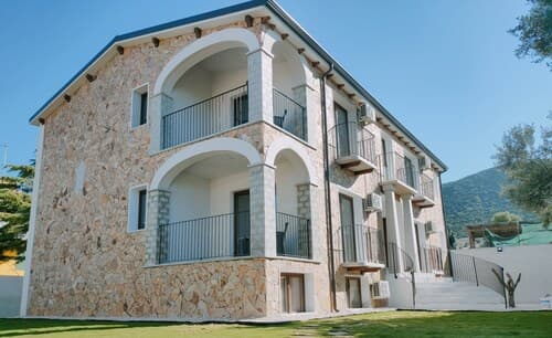 Suite Apartments Porto Pino I4mori