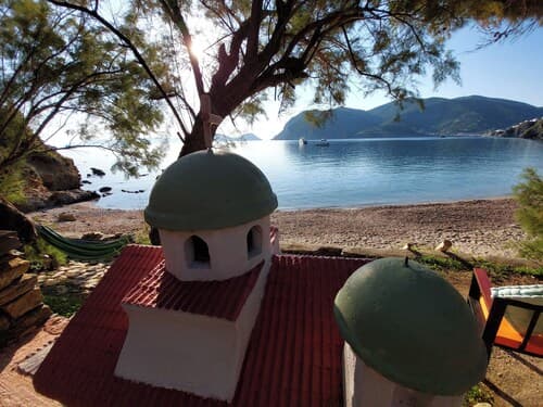 Maeiz Skopelos