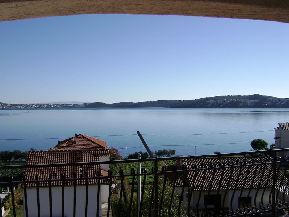 Ante - 60m From the sea - A4