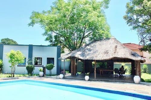 Exquisite 1-bed Apartment in Sandton