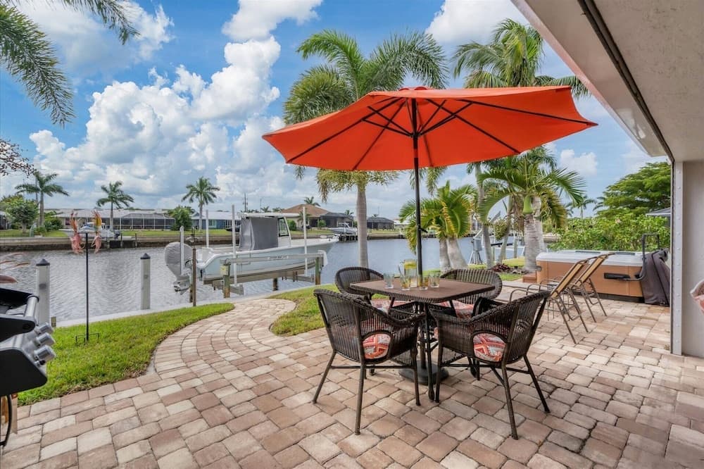 1231 Santana Court