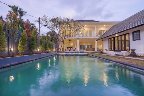 Olivia Estate