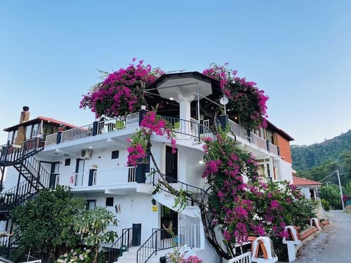 Akdeniz Pansiyon