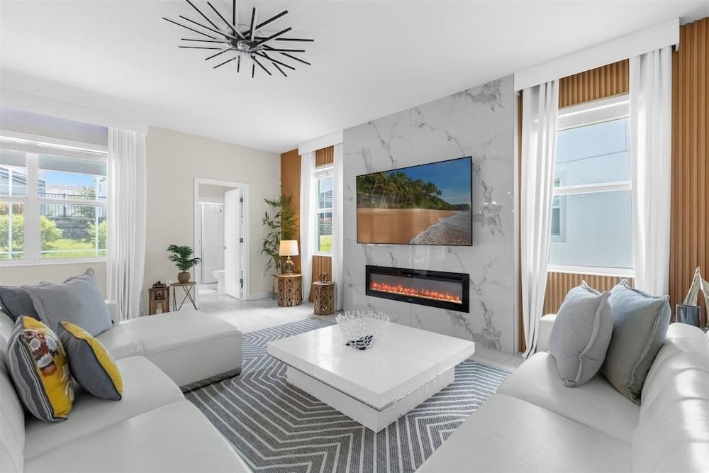 Champions Gate Oasis: Private Pool & Arcade Fun! 6 Bedroom Villa by RedAwning