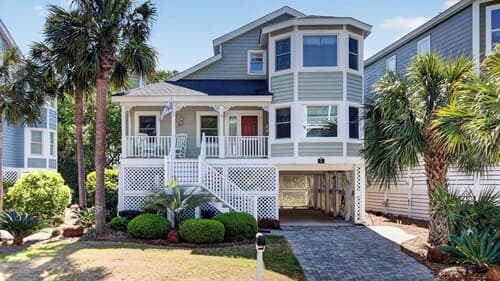 55 Pelican Bay by Avantstay Easy Beach Access + Shared Pool + Screened Porch + Ping Pong