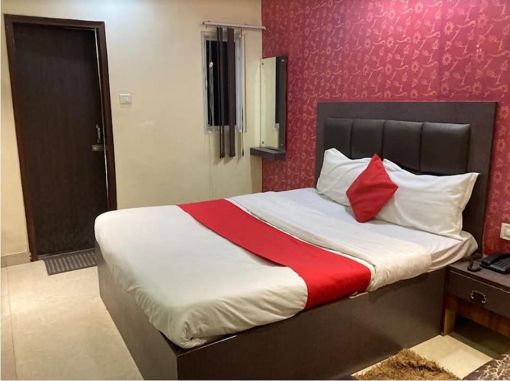 HOTEL SAMRIDDHI PALACE