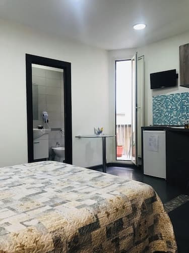 PIGNATELLI GUEST HOUSE