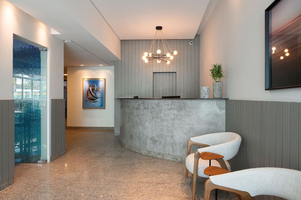 Lym Flat Hotel