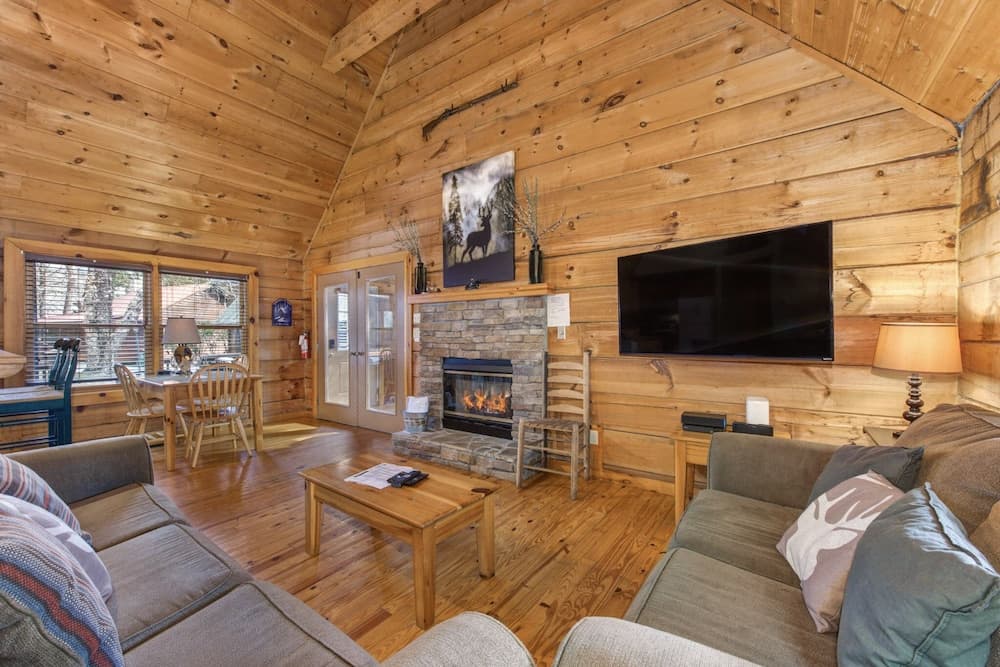 Mariettas Dream 2br in Mountains w/ Hot Tub!