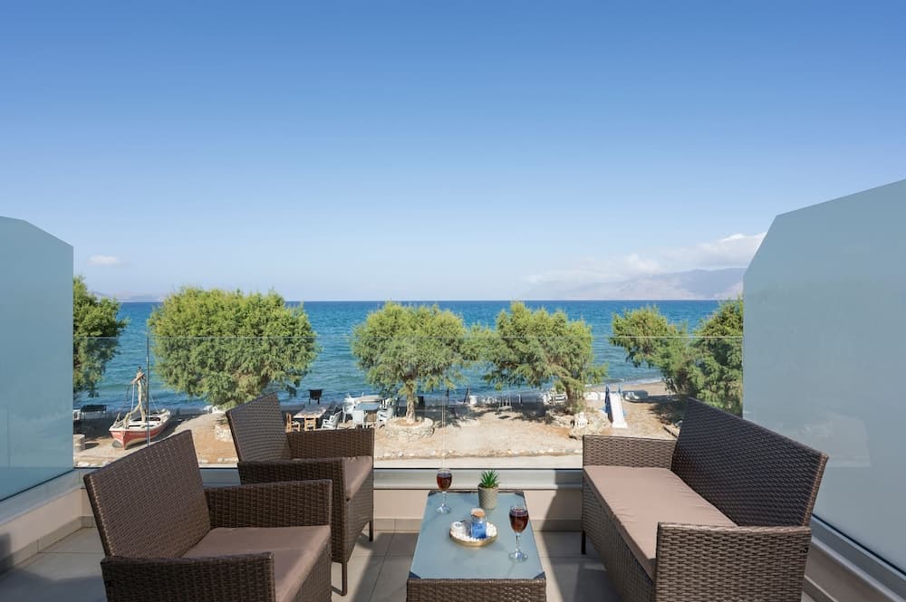 Alexia Seaview Apartments