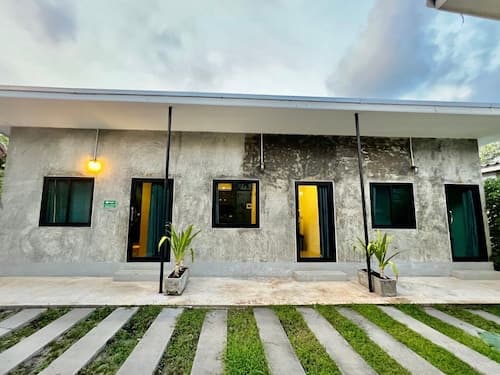 Phupa Beach Resort