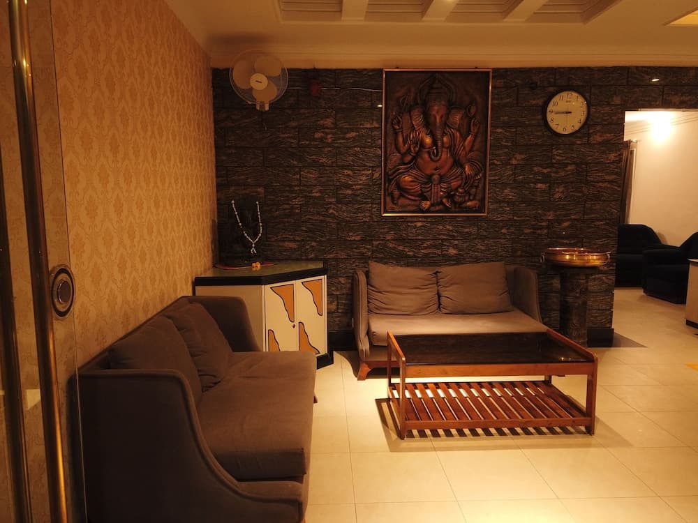 Hotel Vinayak