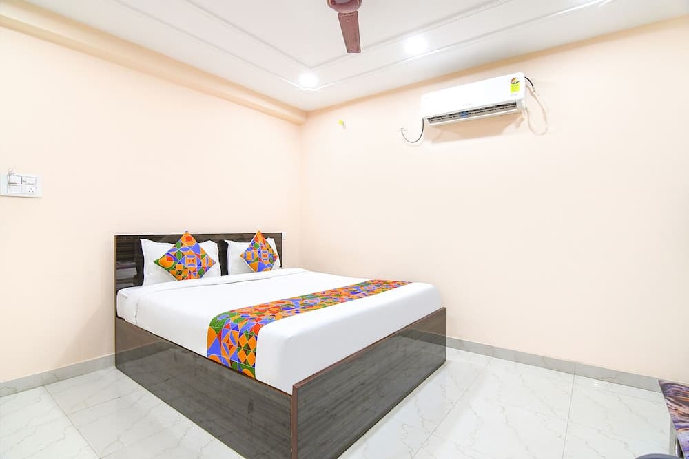 Fabhotel Olive Inn I