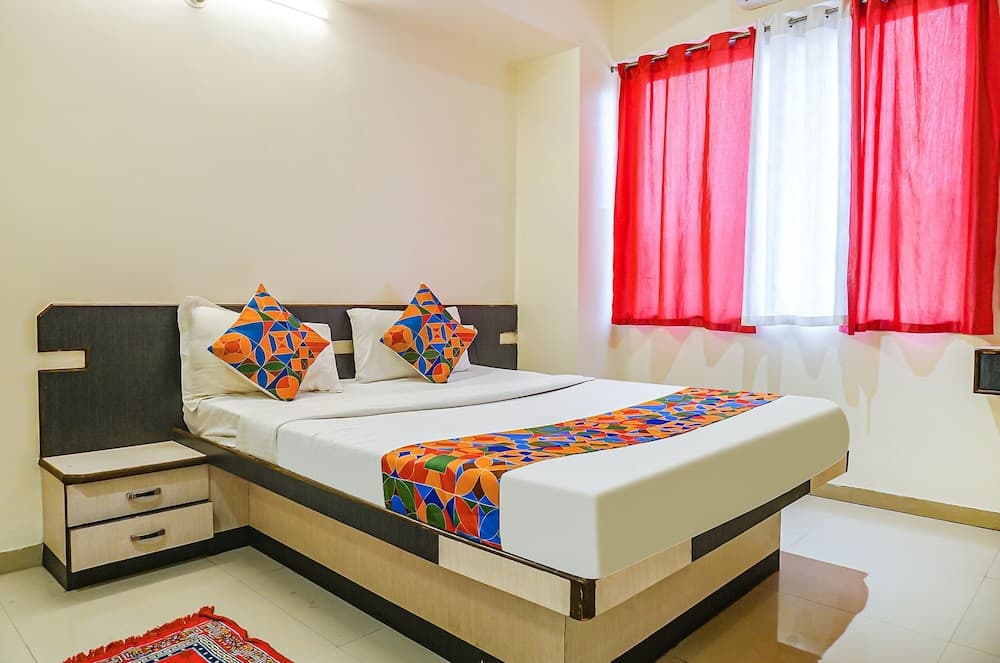 Fabhotel Vitthal Murti Homely Stay