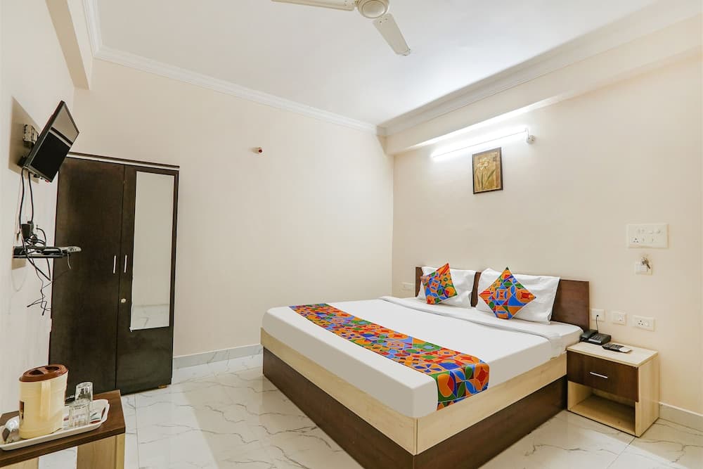 Fabhotel Opal Residency