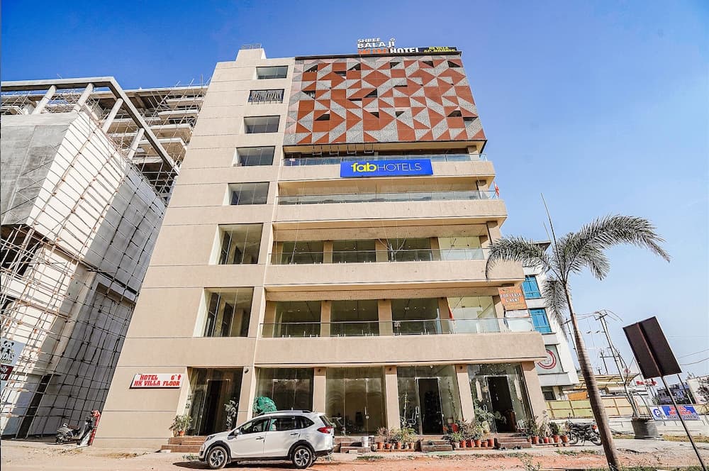 Fabhotel Hk Villa