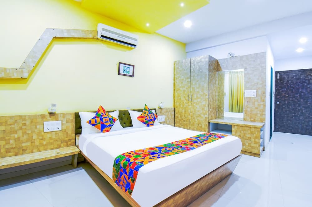 Fabhotel Saiba Residency