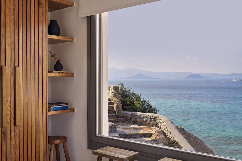 Naxea Villas II