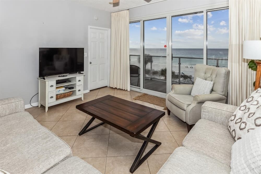 Sterling Sands 306 2 Bedroom Condo by RedAwning