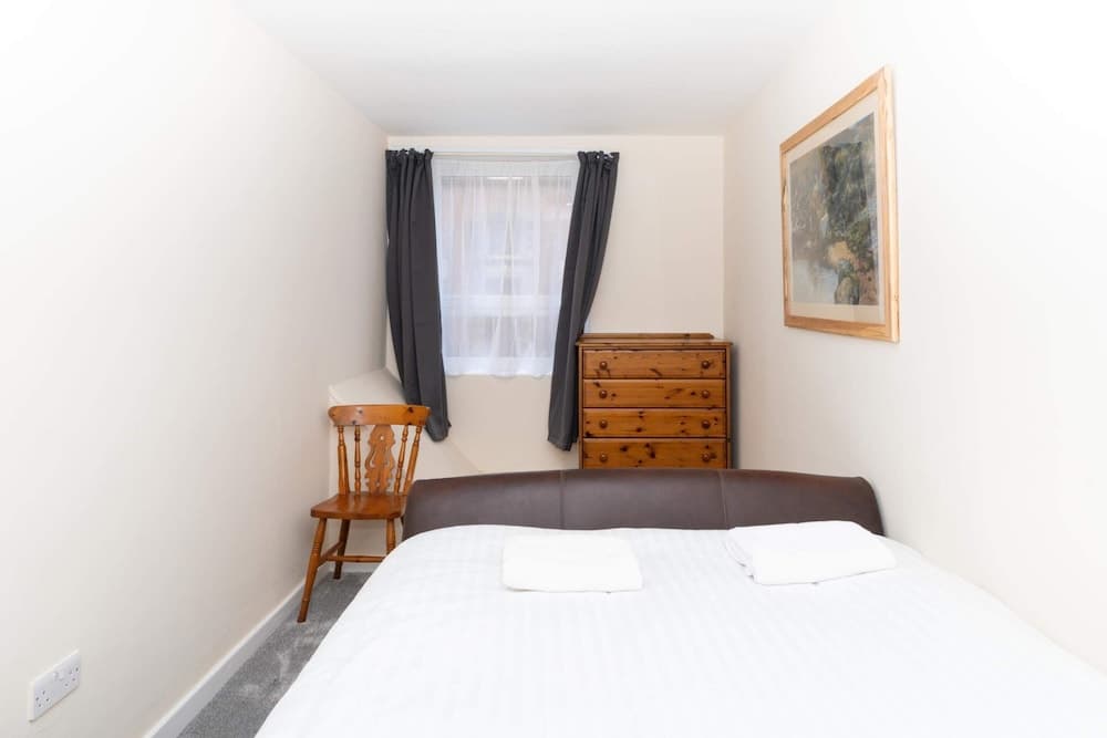 Brilliantly Located 2BD Flat Heart of Edinburgh!