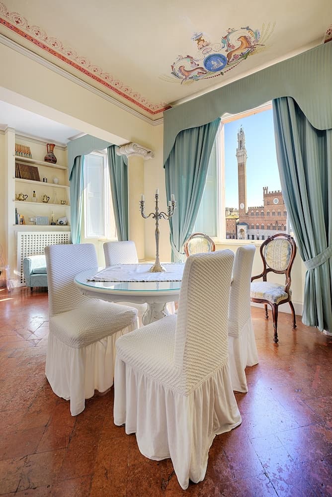 Palazzo Lenzi