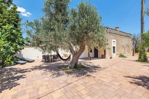 3775 Villetta Mora by Barbarhouse