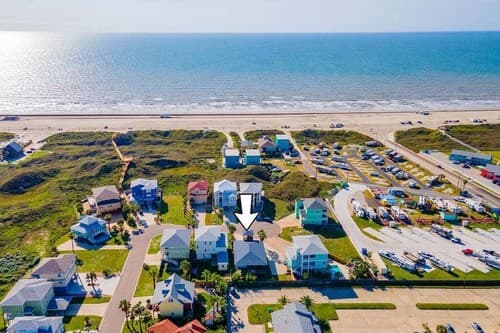 Casa Playa - Ocean Views!! Boardwalk to the Beach!