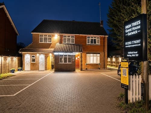 High Trees Gatwick Guest House