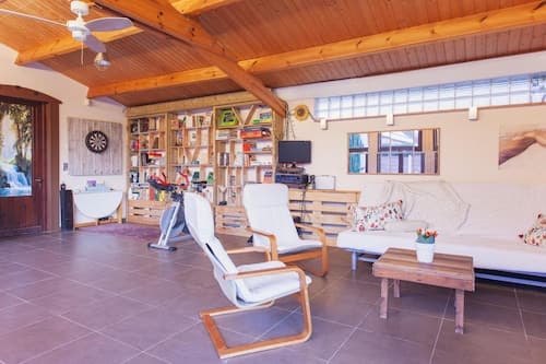 Authentic House With Playroom and Infrared Sauna