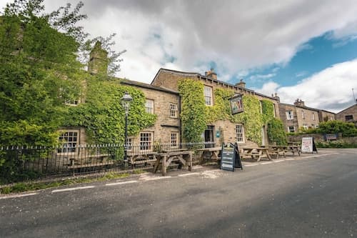The Green Dragon Inn - Hardraw