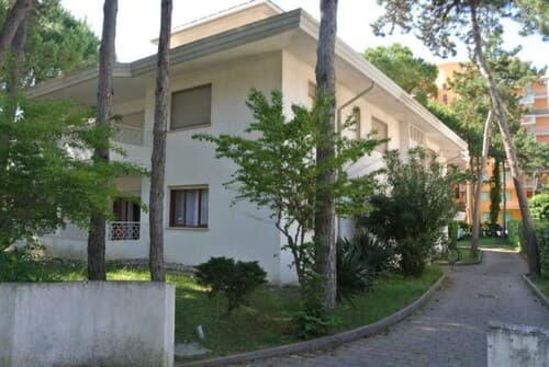 Comfortable Flat in Lignano Pineta