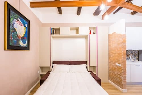 Toledo Warm Renovated Studio