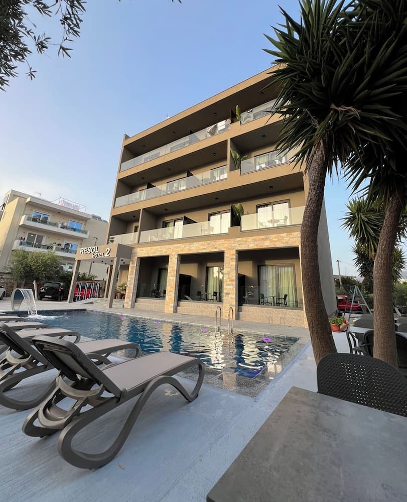Resol Hotel 2