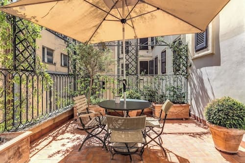 Via Napoli apartment