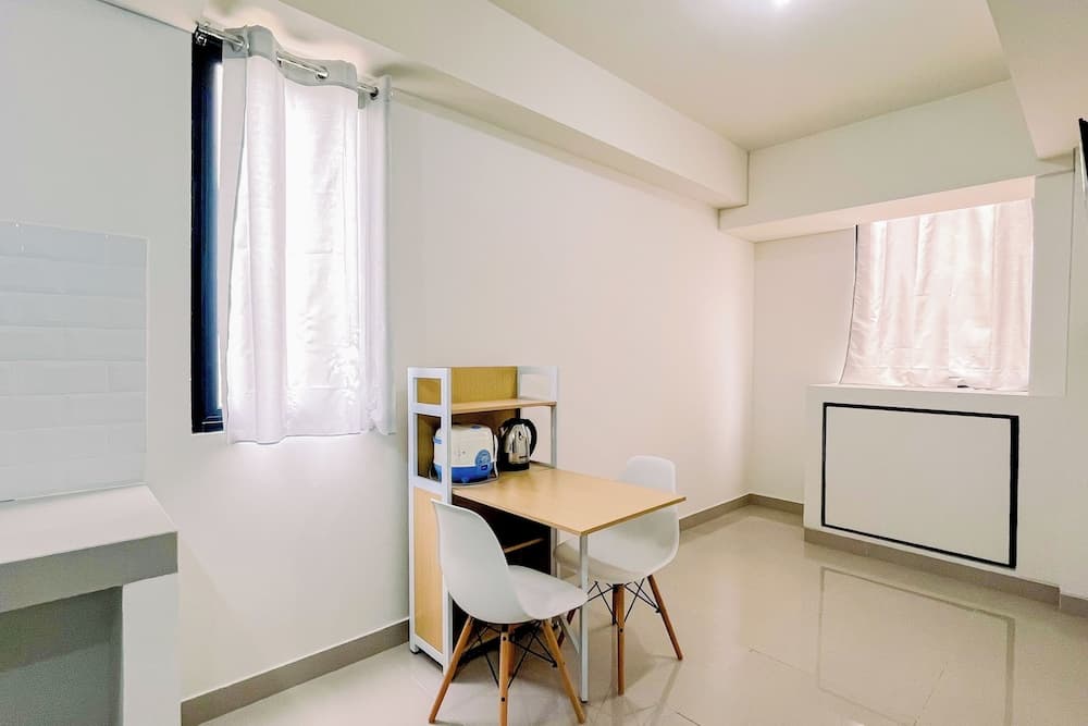 Comfortable 1Br (No Kitchen) Bandaraya - Tallasa City Makassar Apartment