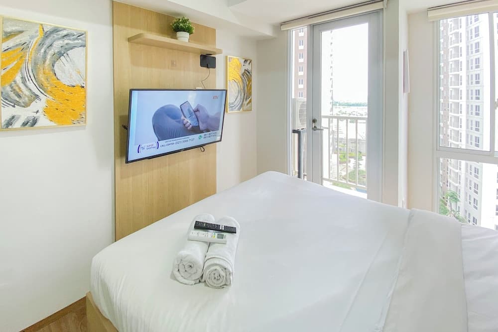 Cozy Designed Studio Tokyo Riverside Pik 2 Apartment