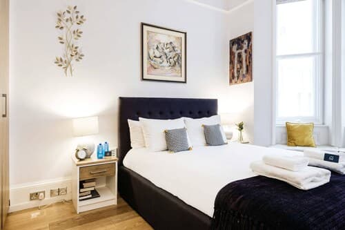 Bright and Modern Mayfair Apartment