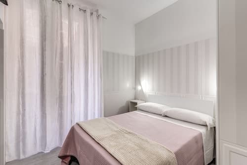 Altadomus Roma Guesthouse